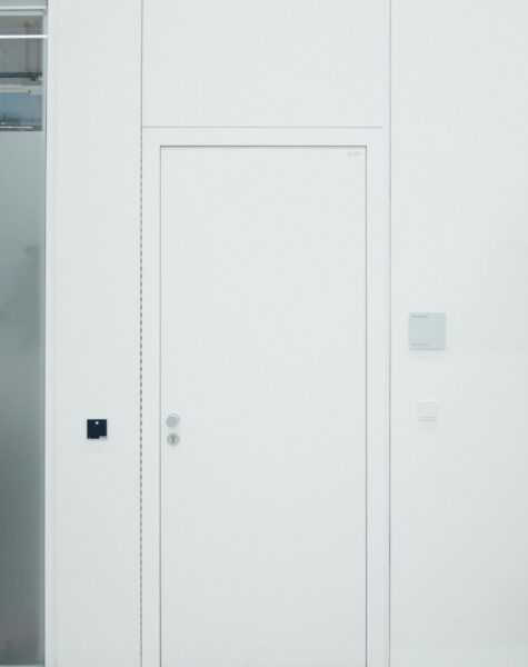 paul-hanaoka-0byB36fjECg-unsplash